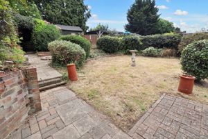 UPPER PARK ROAD- click for photo gallery